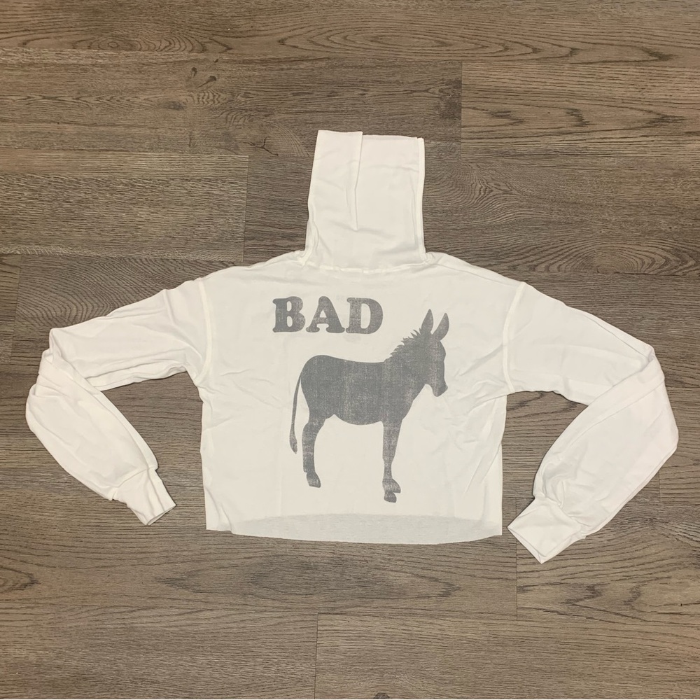 Recycled Karma Bad Donkey Cropped Turtle Neck Tee - Size S - White - NWOT - Picture 2 of 6